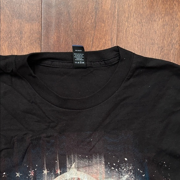 Motionless in White Black Graphic Band Tee, Size XL - Picture 3 of 7